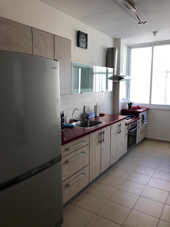 Sky Home Apartment Jabotinsky 8 巴特亚姆 外观 照片