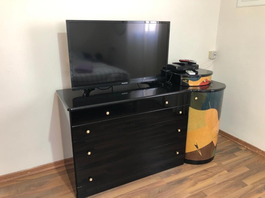 Sky Home Apartment Jabotinsky 8 巴特亚姆 外观 照片